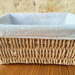 Corbeille à viennnoiseries/pains petit modèle en tissu beige et osier rectangulaire