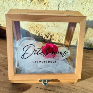 Urne en verre et  bois naturel