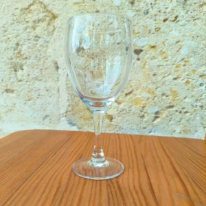 Verres à vin à pied 19 cl
